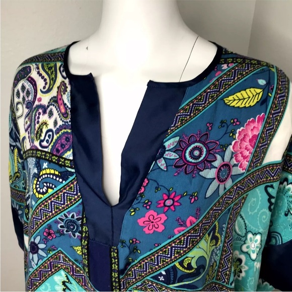 Natori Colorful Knit  Kimono Sleeve Blouse Top Floral Paisley Size L Satin Trim - Picture 2 of 15